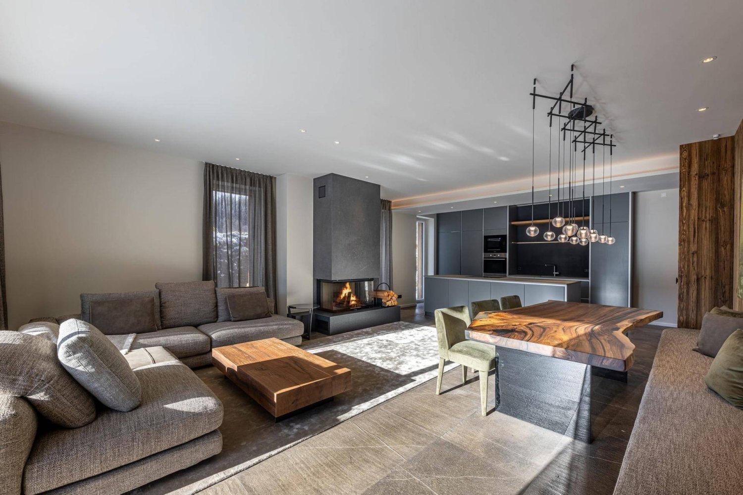 Apartamento de 2 dormitorios en Kitzbuhel, Austria No. 64284