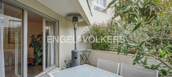 2 bedrooms Apartment in Courbevoie, France No. 172108 5