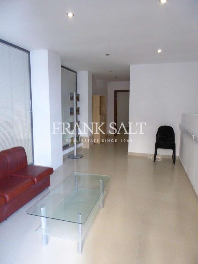 52m² Office in Gzira, Malta No. 11896