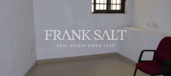 52m² Office in Gzira, Malta No. 11896 2