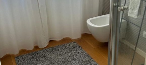 3-salle Appartement à Meda, Italy No. 7819 18