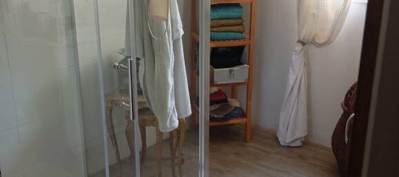 2 bedrooms House in Yonne, France No. 330450 3