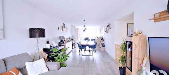 Apartamento de 2 dormitorios en Fameck, France No. 284200 7