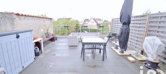 Apartamento de 2 dormitorios en Fameck, France No. 284200 9