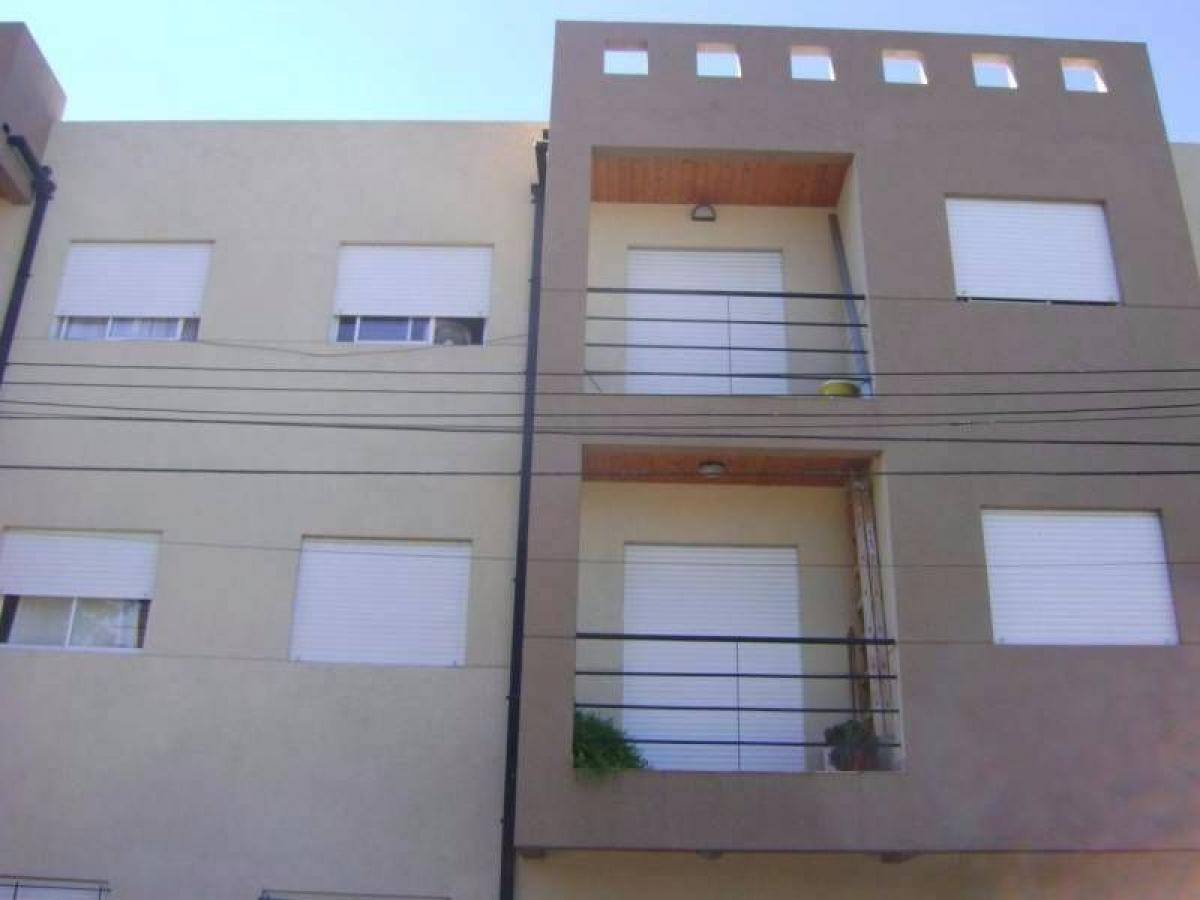 Studio in Tres de Febrero, Argentina, Nr. 63431