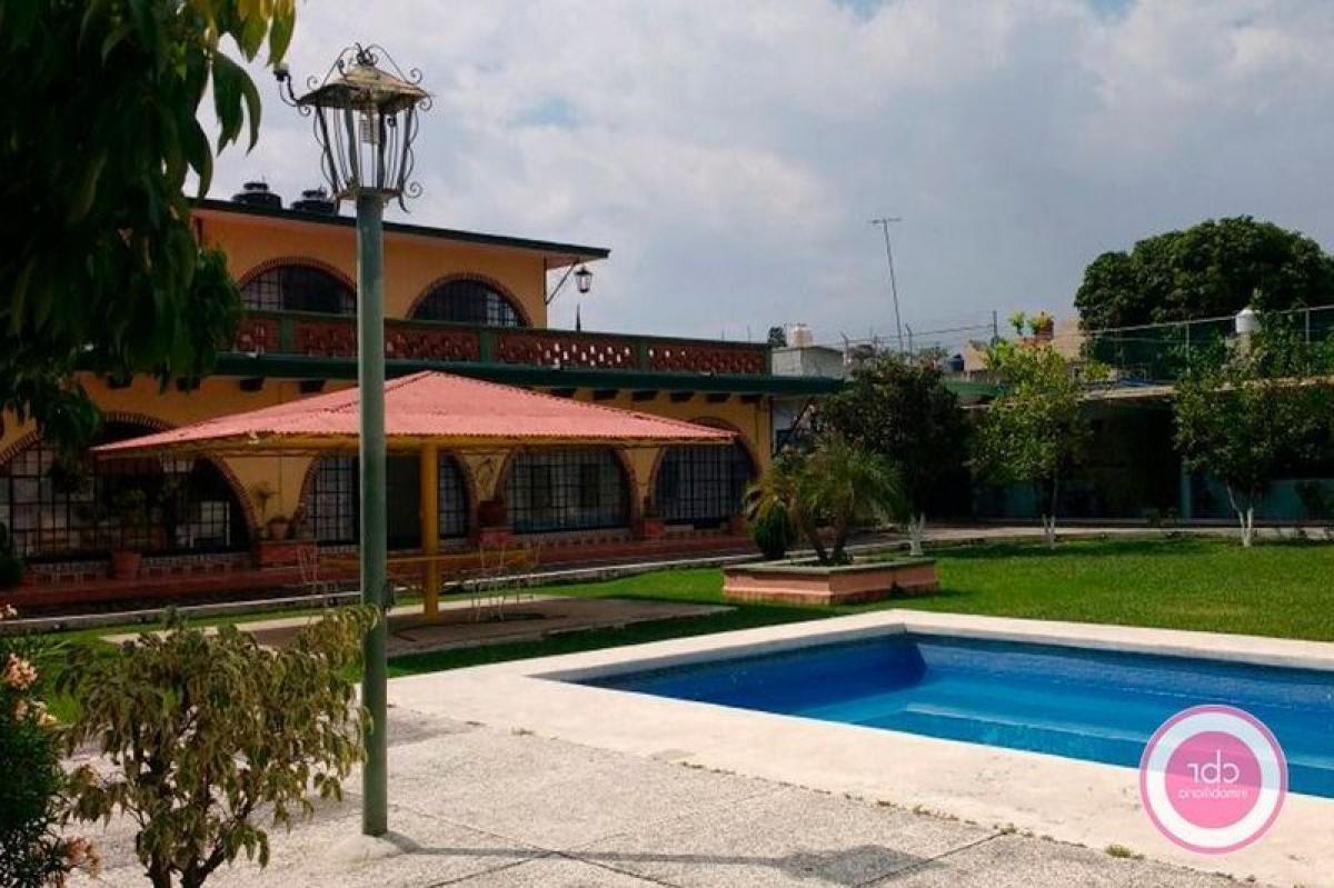 6 bedrooms House in Morelos, Mexico No. 148172