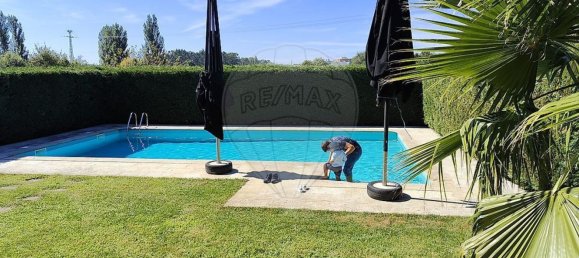 3 Schlafzimmer Haus in Maia, Portugal, Nr. 52498 23