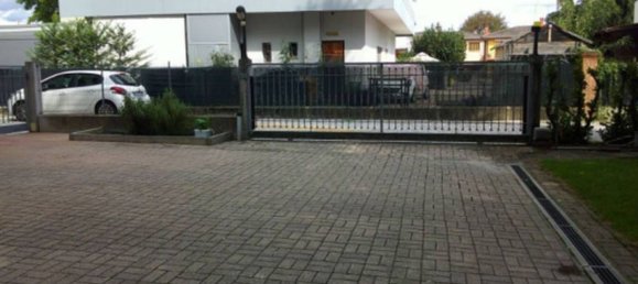 3 bedrooms Apartment in Zero Branco, Italy No. 376970 20