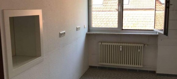 6 chambres Bâtiment à Worms, Germany No. 76326 21