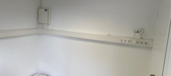 6 chambres Bâtiment à Worms, Germany No. 76326 29