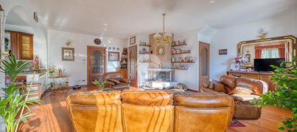 8 rooms Villa in Avigliana, Italy No. 161197 11