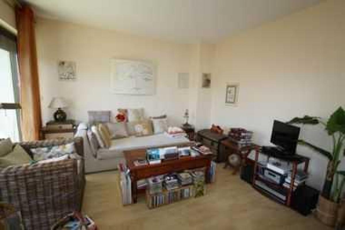 Кондоминиум  с 2 спальнями в Руайан, Франция № 35175