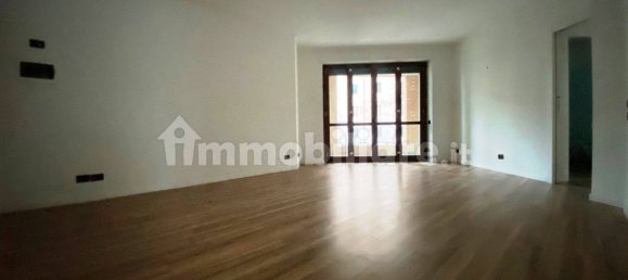 Apartamento T2 em Lecco, Italy N.º 76911 4