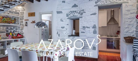 2 bedrooms Villa in Pigna, Italy No. 372888 16