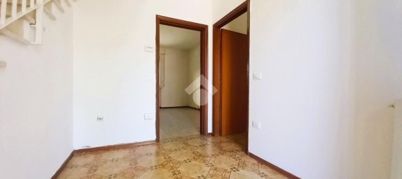 5 bedrooms House in Bagnacavallo, Italy No. 380771 8