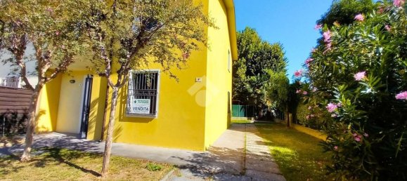 5 bedrooms House in Bagnacavallo, Italy No. 380771 3