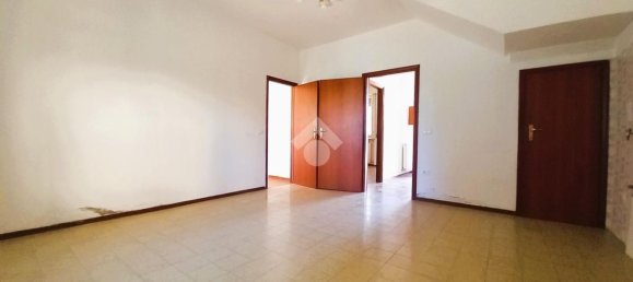 5 bedrooms House in Bagnacavallo, Italy No. 380771 6