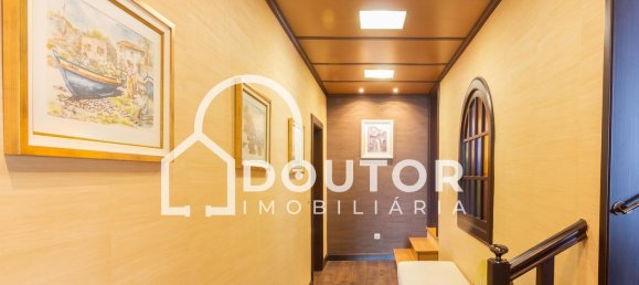 Дом с 4 спальнями в Фуншал, Португалия № 107795 21