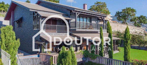 Дом с 4 спальнями в Фуншал, Португалия № 107795 4