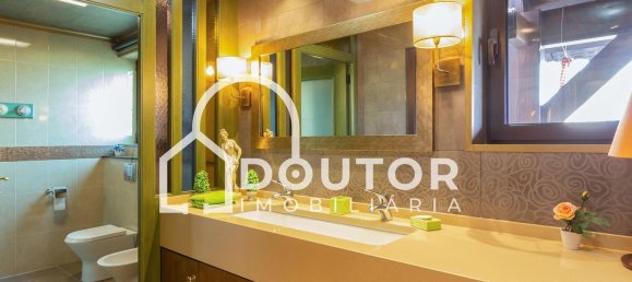 Дом с 4 спальнями в Фуншал, Португалия № 107795 11