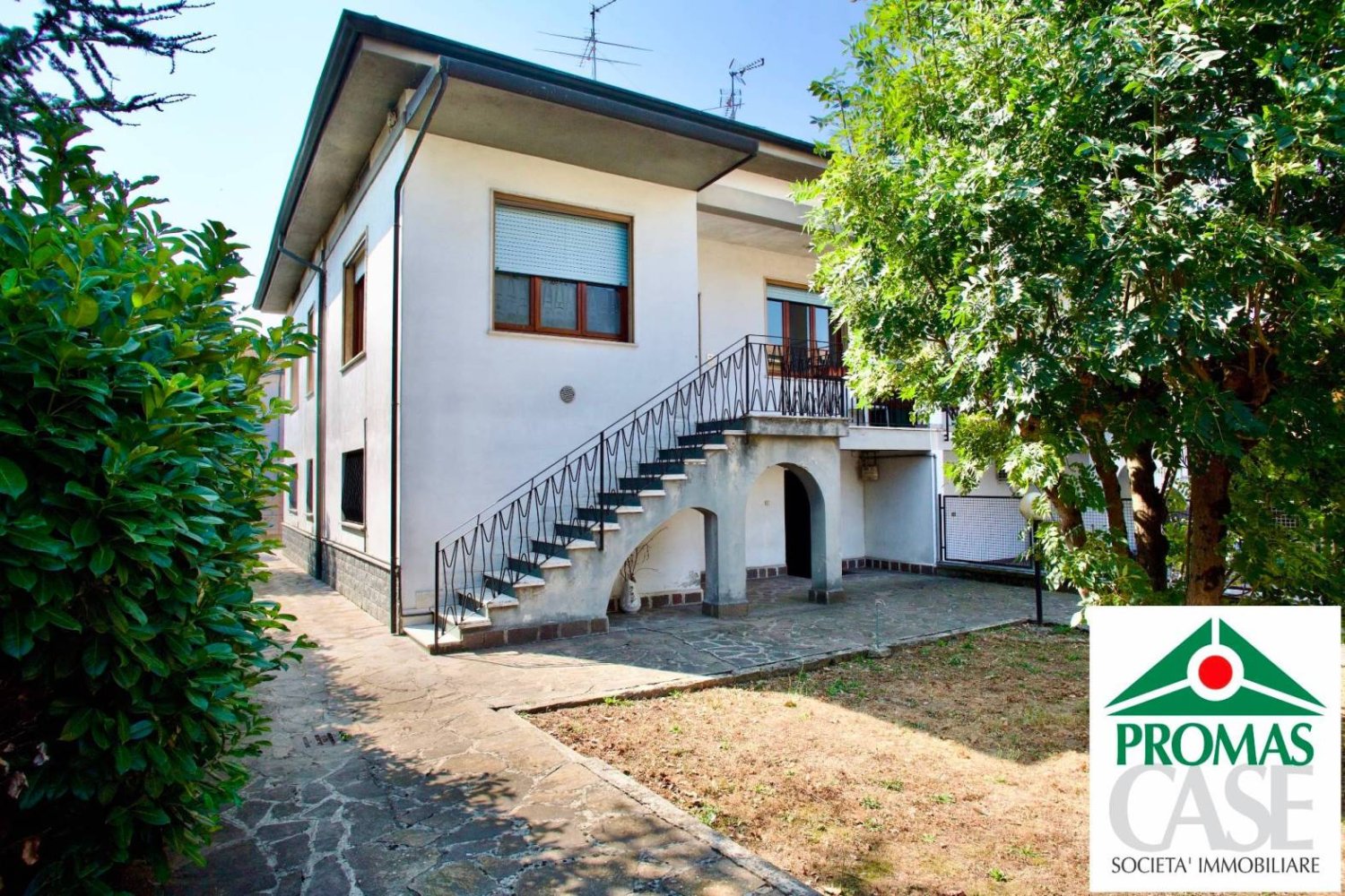 2 chambres Villa à Caravaggio, Italy No. 213970