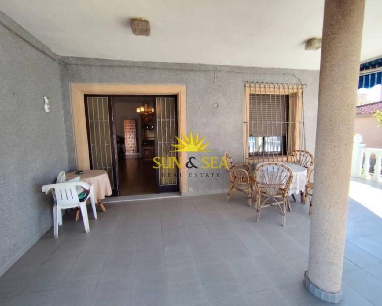 4 bedrooms Apartment in Torrevieja, Spain No. 142212