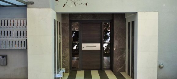 Квартира с 3 спальнями в Салоники, Греция № 4322 12