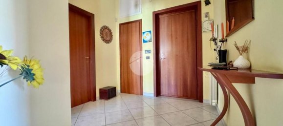 4 bedrooms Apartment in Pozzuoli, Italy No. 372794 3