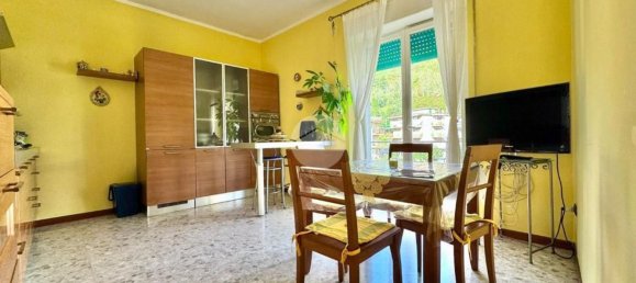 4 bedrooms Apartment in Pozzuoli, Italy No. 372794 8