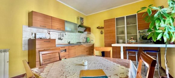 4 bedrooms Apartment in Pozzuoli, Italy No. 372794 7