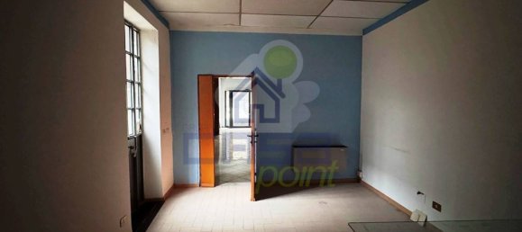 3 rooms Commercial property in Cremona, Italy No. 238879 6