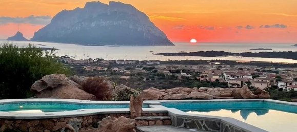 6 bedrooms Villa in Loiri Porto San Paolo, Italy No. 58748 7