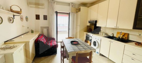4 rooms Apartment in Valenzano, Italy No. 31231 2