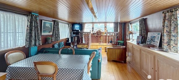 1 bedroom House in Paris, France No. 319419 5