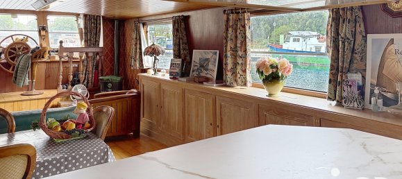 1 bedroom House in Paris, France No. 319419 3