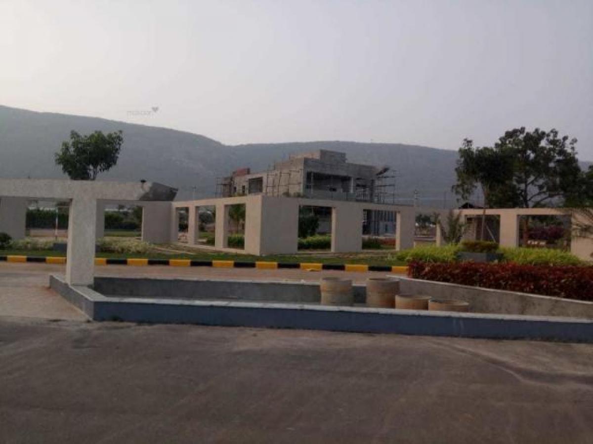 Grundstück in Visakhapatnam, India, Nr. 30272