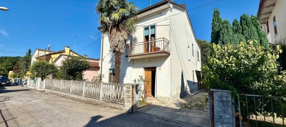 9 chambres Maison à Alfonsine, Italy No. 338876 2