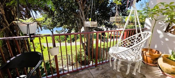 3 dormitorios dúplex en venta en Miami, Miami-Dade, Florida, USA № 615775 14