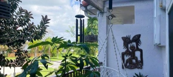3 dormitorios dúplex en venta en Miami, Miami-Dade, Florida, USA № 615775 5