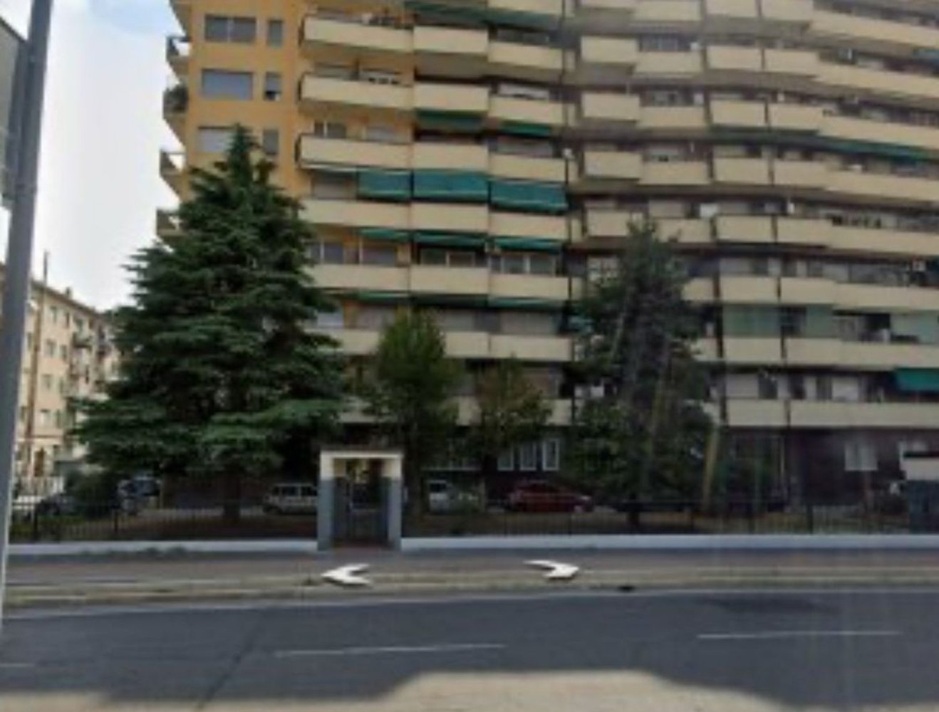 4 rooms Apartment in Vimodrone, Italy No. 17413