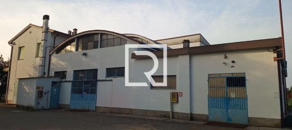 Almacén en Faenza, Italy 705 m² No. 350057 4