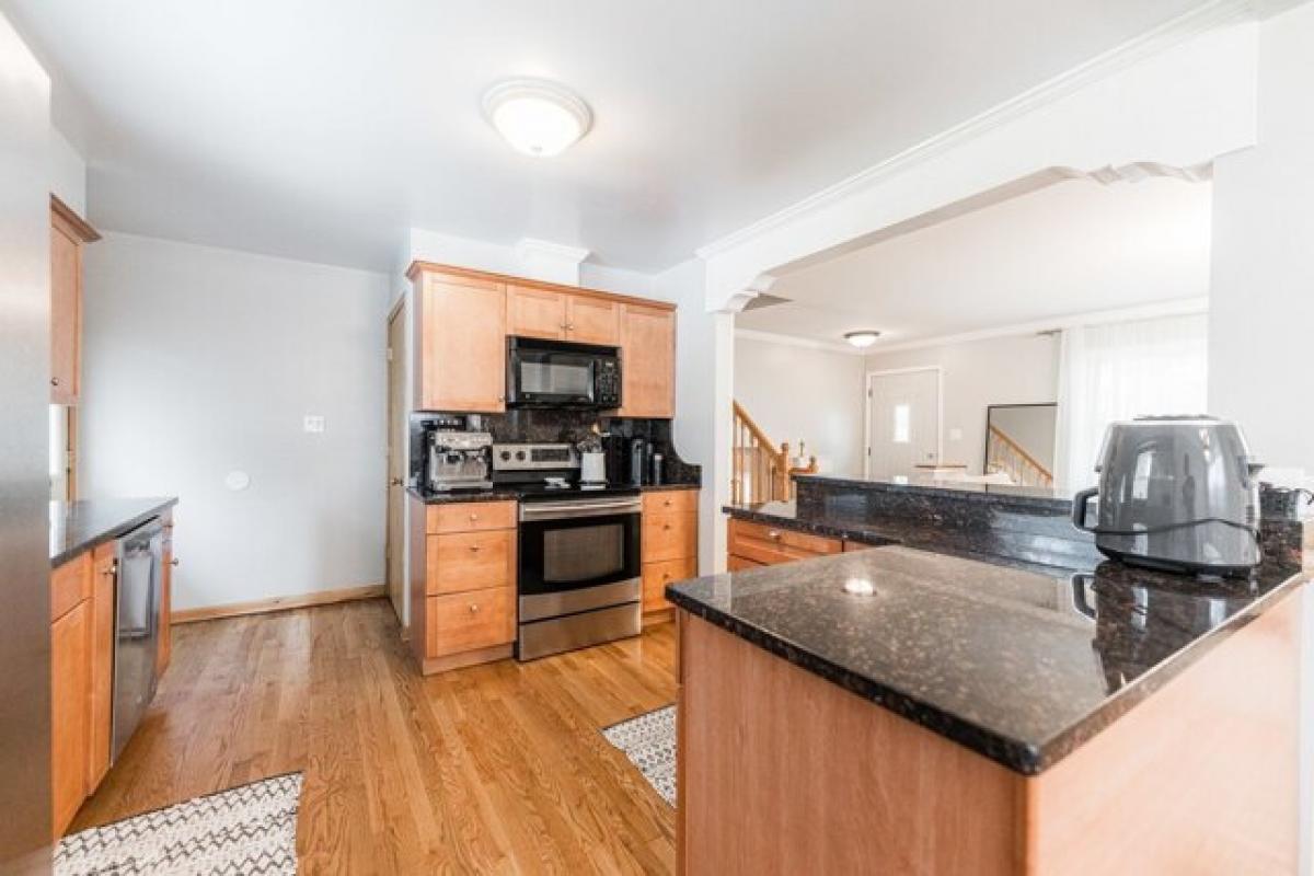 3 bedrooms House in Glenview, USA No. 403686