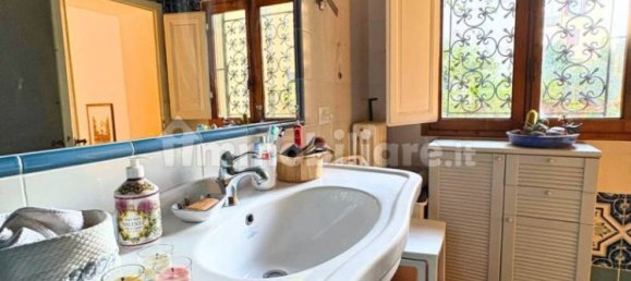 Apartamento de 5 dormitorios en Florence, Italy No. 149912 16