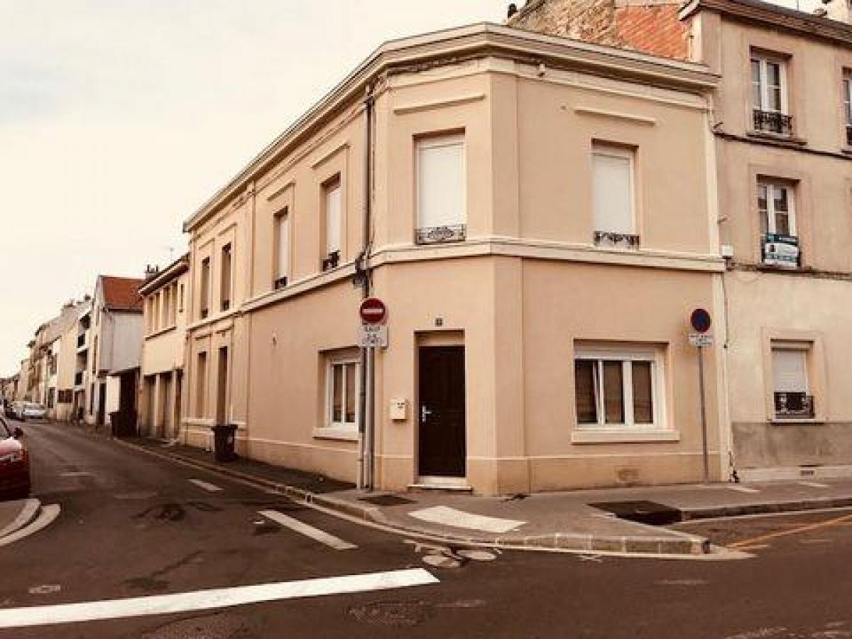 Studio à condo à Reims, France No. 27314