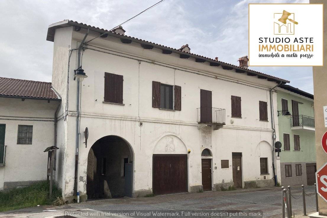 3 Schlafzimmer Wohnung in Colleretto Castelnuovo, Italy, Nr. 48679