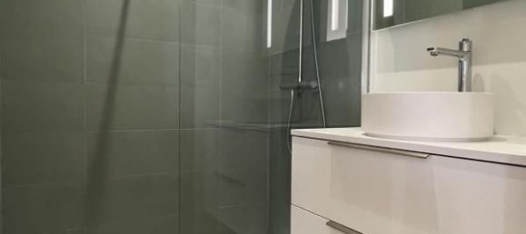 3 chambres Appartement à Châteauroux, France No. 87345 17