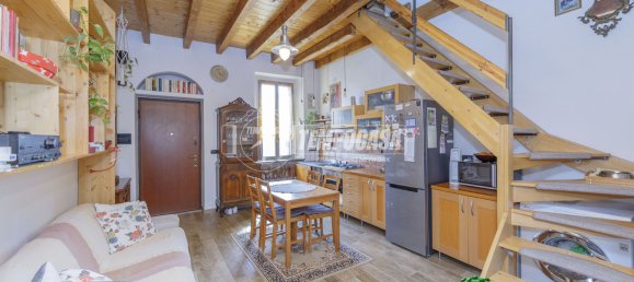 3 rooms Apartment in Milan, Italy No. 274426 9