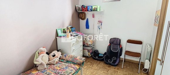 2 bedrooms House in Villejuif, France No. 185628 12