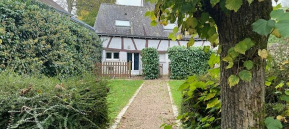 429m² Building in Amboise, France No. 154432 4