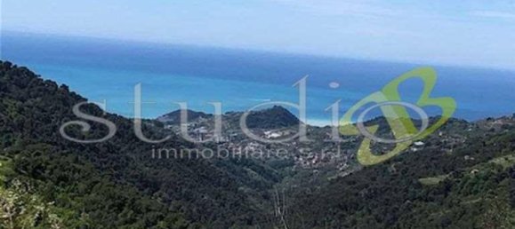 140m² Land in Seborga, Italy No. 146536 8